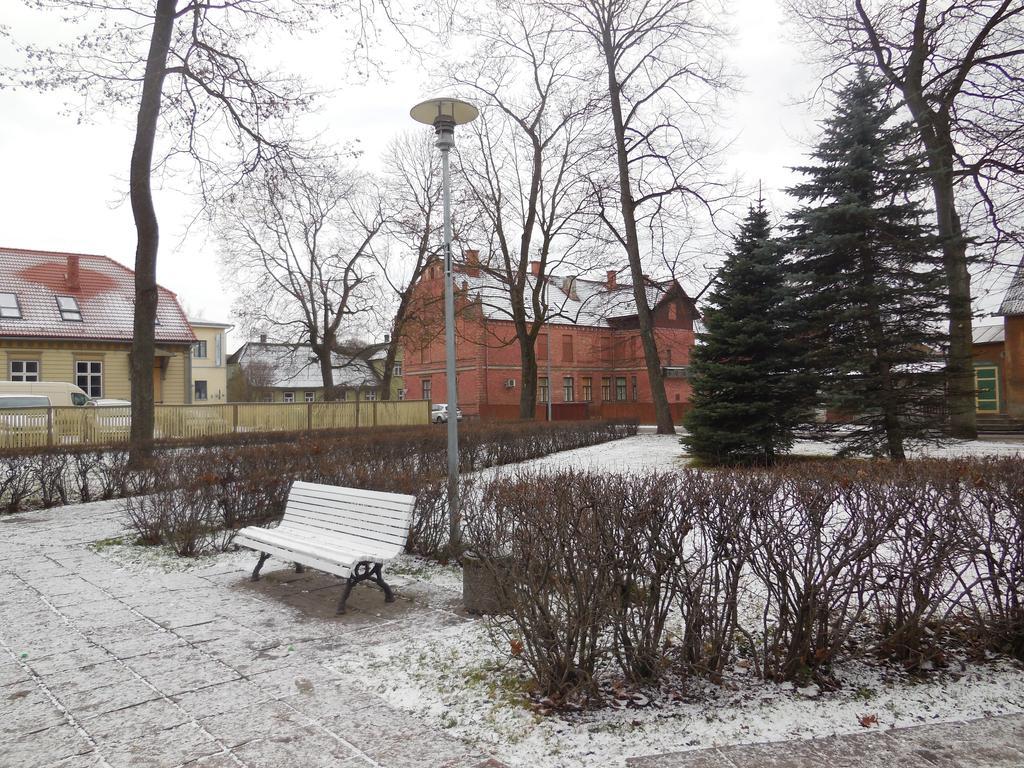 Posti Old Town Apartment Viljandi  Kültér fotó